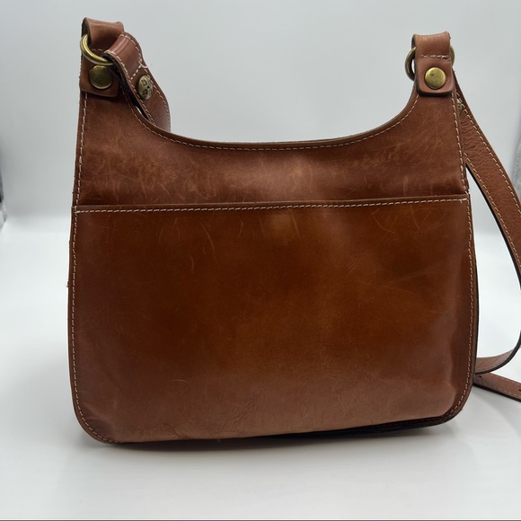 Patricia Nash London Saddle Leather Bag - Picture 2 of 10